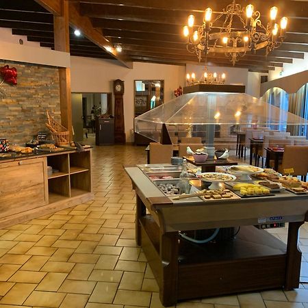 Logis Hotel Le Lac Embrun Exterior photo