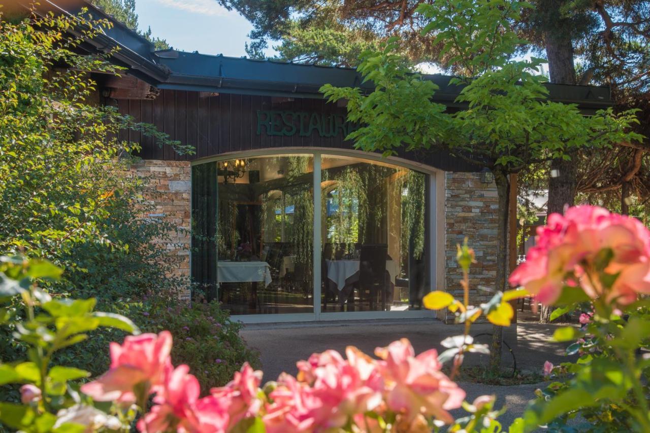 Logis Hotel Le Lac Embrun Exterior photo