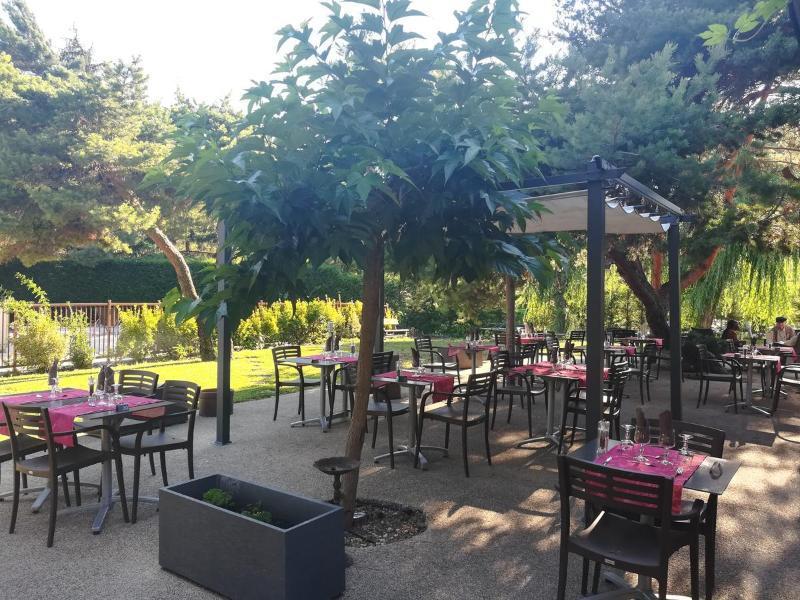 Logis Hotel Le Lac Embrun Exterior photo