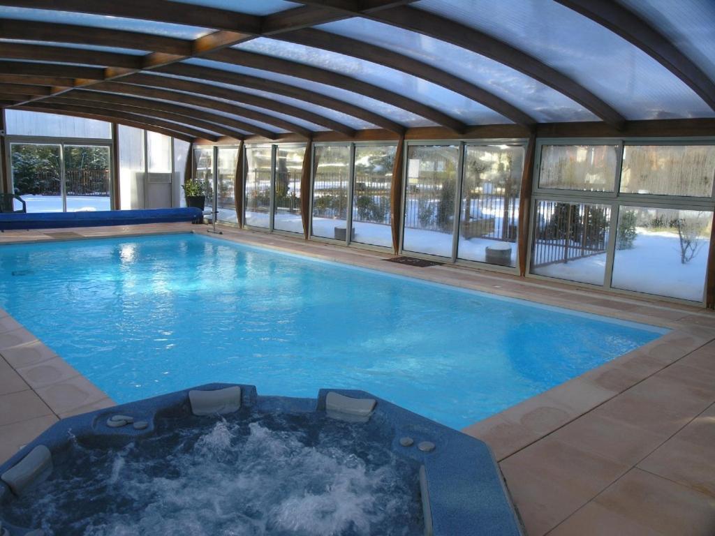 Logis Hotel Le Lac Embrun Exterior photo